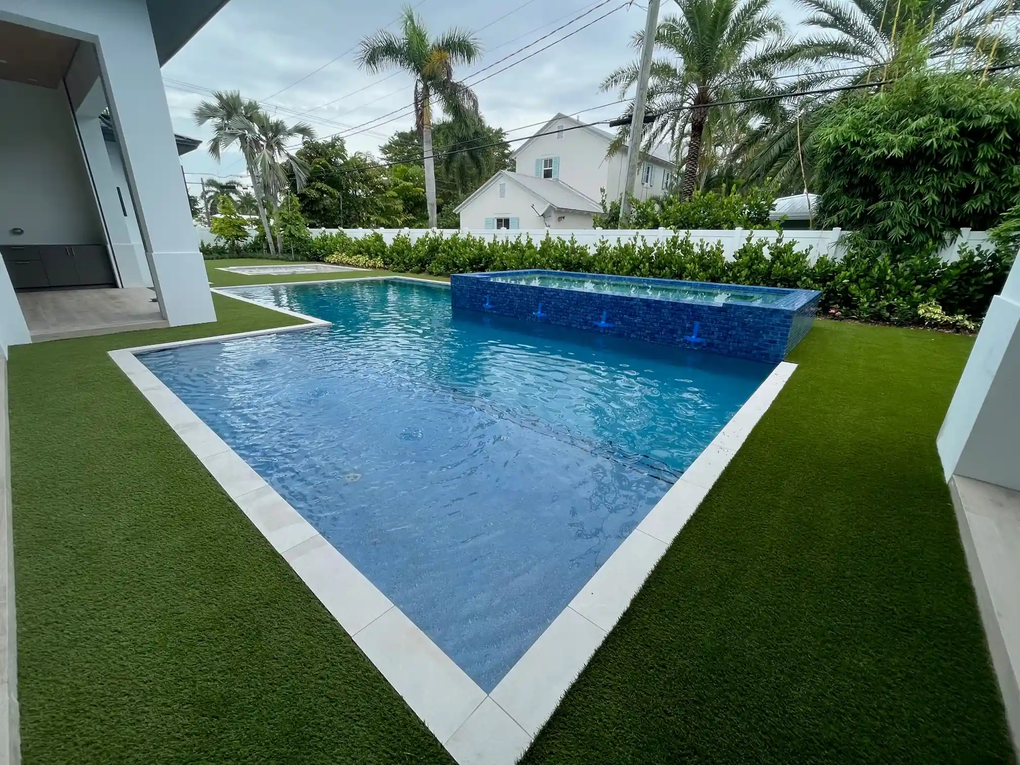 residential artificial grass lawn