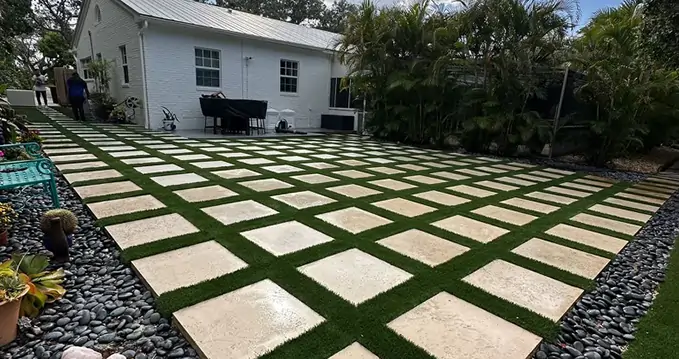 residential artificial grass lawn in West Palm Beach, FL