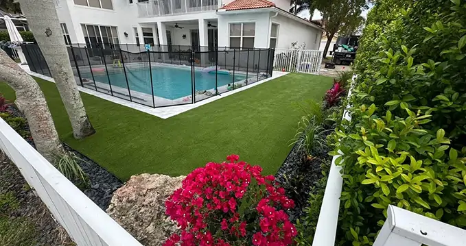 residential artificial grass lawn in West Palm Beach, FL